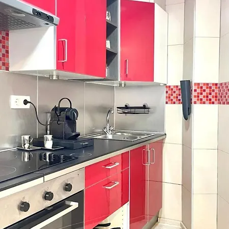 Apartment In Avenida Alay, 2 *