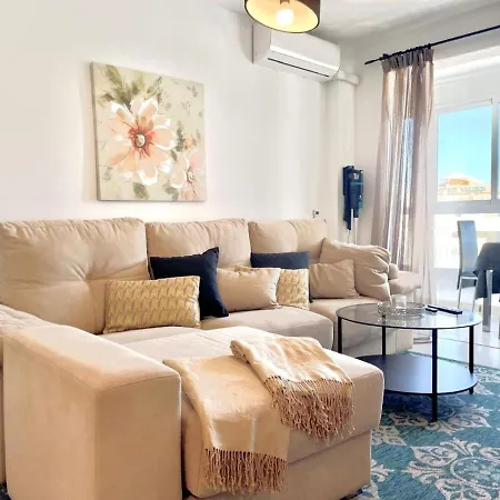 In Avenida Alay, 2 * Benalmadena