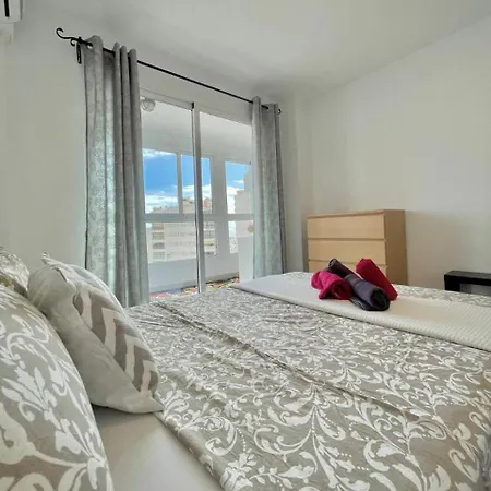 In Avenida Alay, 2 Apartment